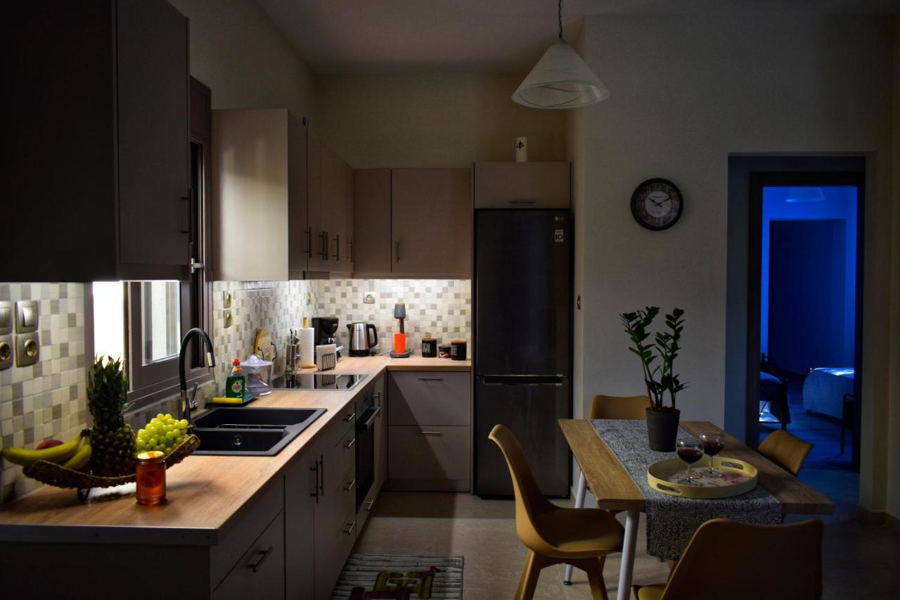 Dolphins House Apartment Ликсури Екстериор снимка