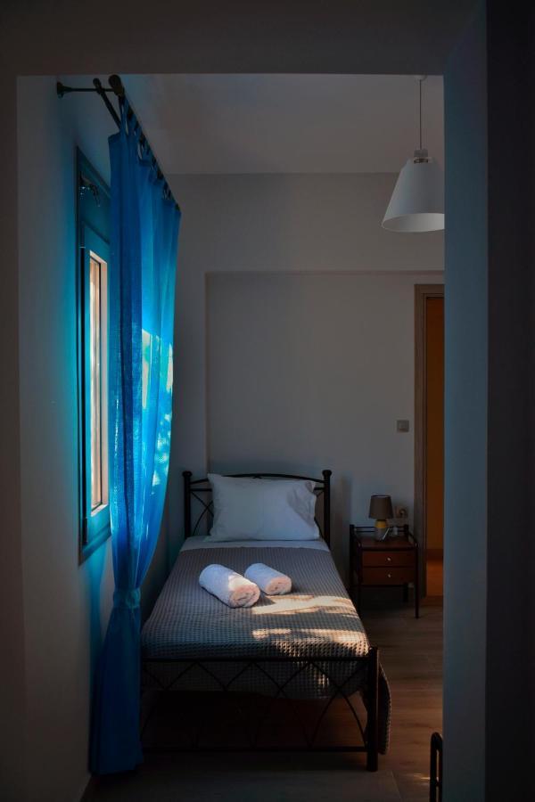 Dolphins House Apartment Ликсури Екстериор снимка